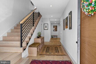 911 S Oak St in Arlington, VA - Building Photo - Building Photo