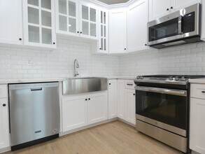 5346 Lexington Ave in Los Angeles, CA - Building Photo - Building Photo