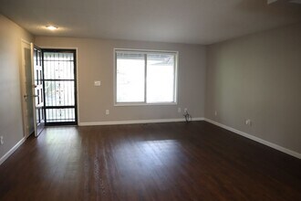 10111 NE Tanglewood Dr in Vancouver, WA - Building Photo - Building Photo
