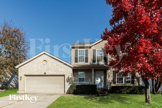 property at 7568 Sycamore Woods Ln