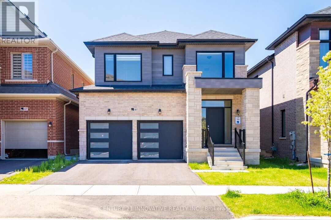 641 ETHERIDGE Ave in Milton, ON - Building Photo