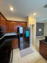 11668 NW 88th Ln in Doral, FL - Building Photo - Building Photo