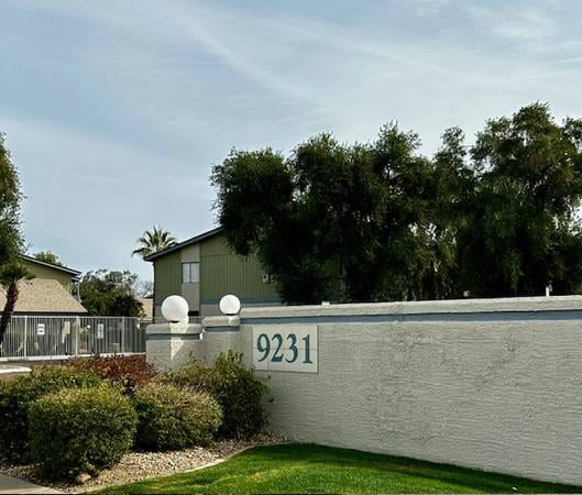 property at 9231 N 99th Ave