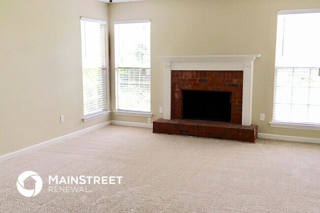 8479 Glendevon Ct in Riverdale, GA - Building Photo - Building Photo