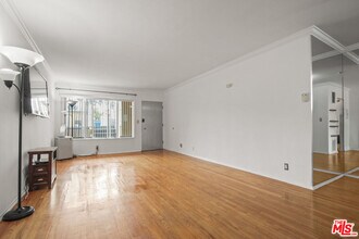 757 Ocean Ave in Santa Monica, CA - Building Photo - Building Photo