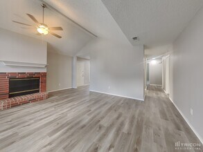 942 Tennessee Trail in Arlington, TX - Building Photo - Building Photo