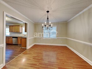 6217 Highland Brook Dr in Clemmons, NC - Building Photo - Building Photo