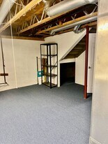 8430 Fathom Dr in Baldwinsville, NY - Building Photo