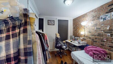 439 W 50th St in New York, NY - Building Photo - Building Photo