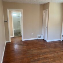 2715 O St in Vancouver, WA - Building Photo - Building Photo