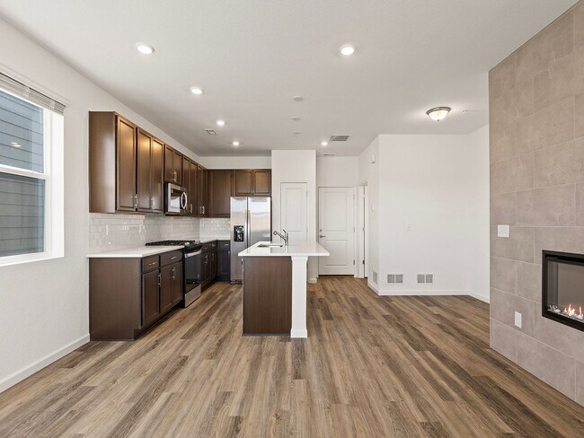 1917 Zephyr Rd in Fort Collins, CO - Building Photo - Building Photo