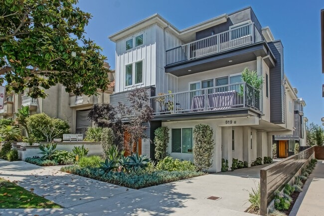 property at 519 N Gertruda Ave