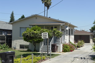 21736-21738 Vallejo St Apartments