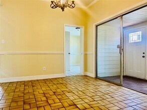 8814 Beau Monde Dr in Houston, TX - Building Photo - Building Photo