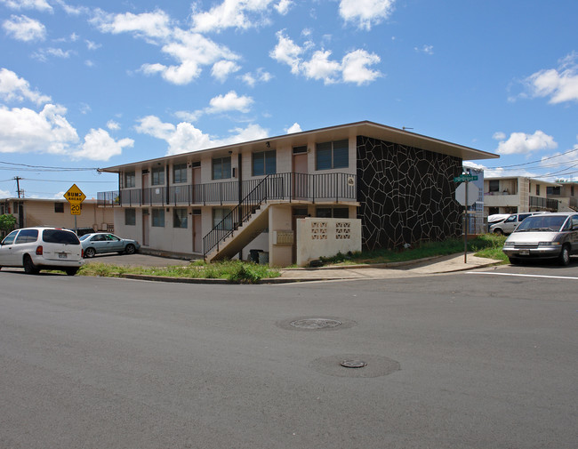 94-102 Pupupuhi St in Waipahu, HI - Foto de edificio - Building Photo