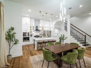 1305 E 27th St in Houston, TX - Building Photo - Building Photo