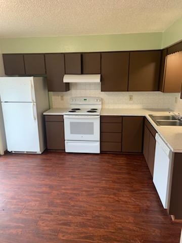 917 N Harding Rd in Elma, WA - Building Photo
