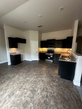 713 E 96th St in Odessa, TX - Building Photo - Building Photo