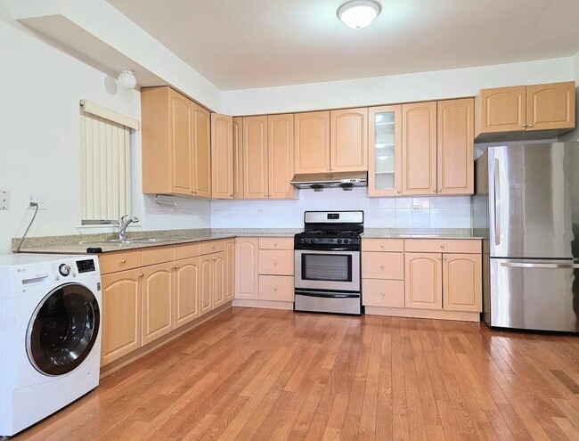 property at 705 W 31st St