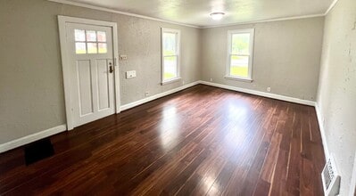 8012 Nola Ave in St. Louis, MO - Building Photo - Building Photo
