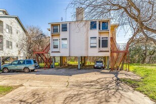 5303 Indio Cove, Unit D in Austin, TX - Building Photo