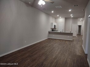 2121 N Jayton Ave in Lubbock, TX - Building Photo - Building Photo