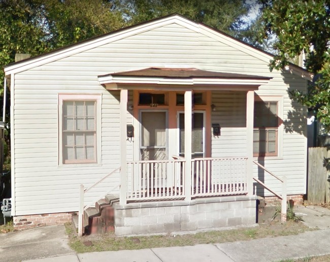 646-648 W 41st St in Savannah, GA - Building Photo - Primary Photo