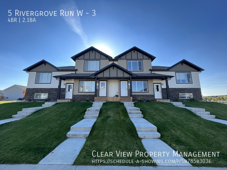 5 Rivergrove Run W in Lethbridge, AB - Building Photo