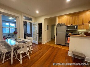 191 Winthrop Rd in Brookline, MA - Foto de edificio - Building Photo