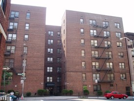 990 Anderson Avenue Apartments