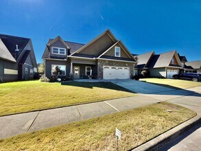 37 Emerald Dr in Pike Road, AL - Building Photo - Building Photo