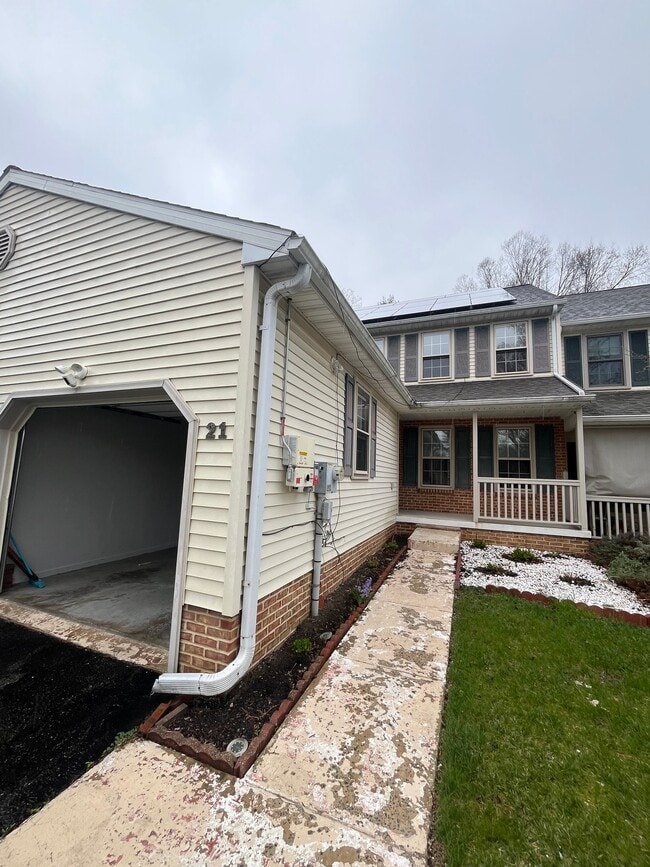 property at 21 Greythorne Rd