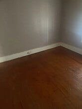 304 Holmes St in Laurens, SC - Building Photo - Building Photo