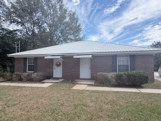 615 Mohican Ave in Dothan, AL - Building Photo