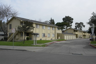 Tyrrell Terrace in Hayward, CA - Building Photo - Building Photo