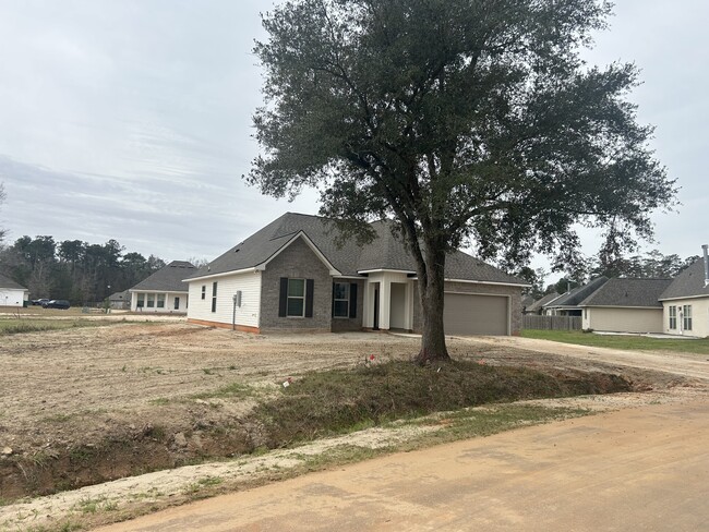 39373 Twin Lakes Blvd in Ponchatoula, LA - Building Photo - Building Photo