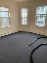 40 Brackett St, Unit 2 in Boston, MA - Building Photo - Building Photo