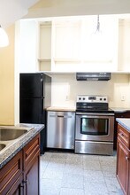 2319 1st Ave S, Unit 1 in Minneapolis, MN - Building Photo - Building Photo