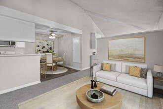 Brighton Park Apartments in Claremont, CA - Building Photo - Building Photo