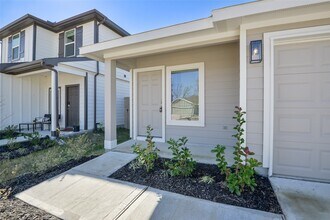 23604 Nectar Crst Hts in Splendora, TX - Building Photo - Building Photo