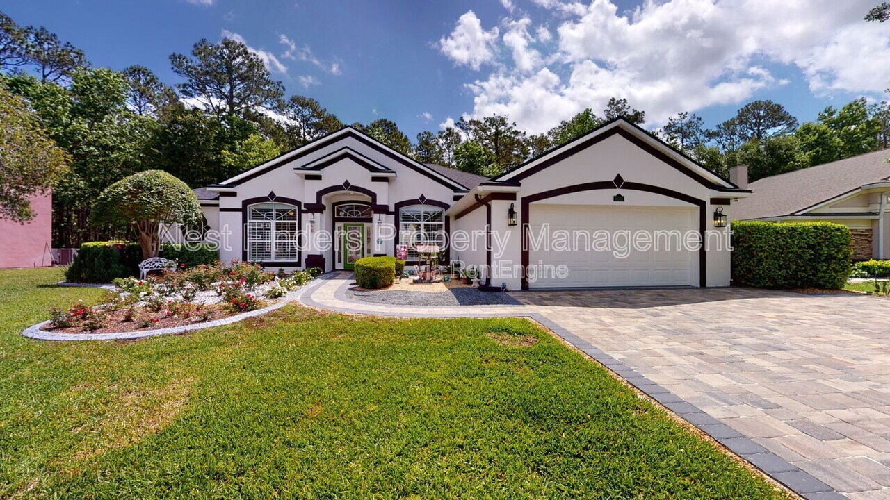 9035 Hampton Landing Dr E in Jacksonville, FL - Building Photo
