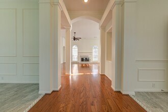 1315 Crescent Pkwy Ct in Houston, TX - Building Photo - Building Photo