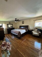 830 Pepperidge Rd in Westbury, NY - Building Photo - Building Photo