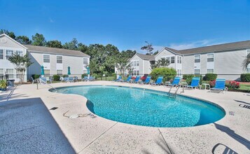 1931 Bent Grass Dr, Unit E in Surfside Beach, SC - Building Photo - Building Photo