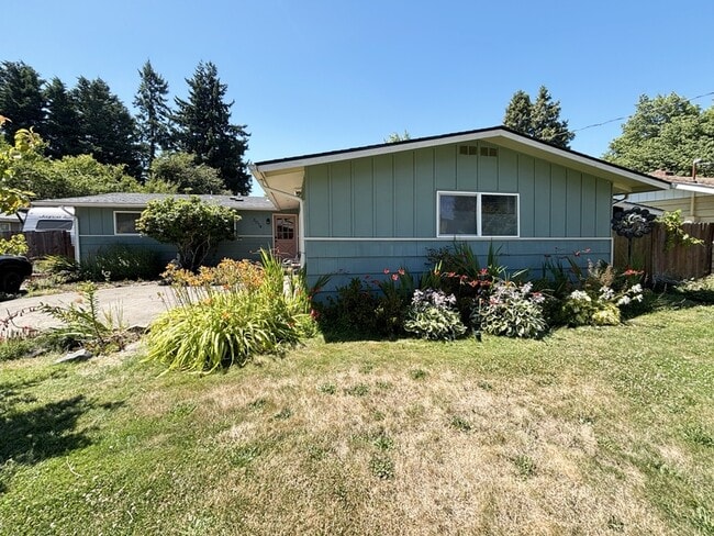 property at 3014 Dalewood St