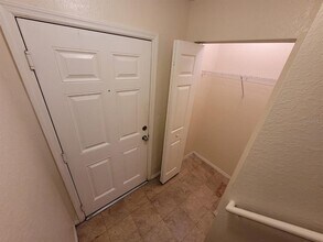 5934 Brickleberry Ln in Zephyrhills, FL - Building Photo - Building Photo