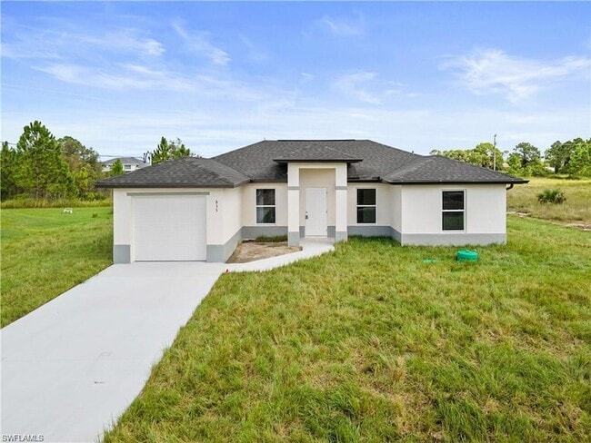 835 Palomino St E, Unit 617 in Lehigh Acres, FL - Building Photo - Building Photo