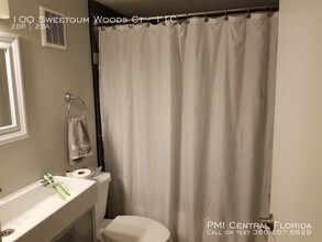 100 Sweetgum Woods Ct-Unit -11C in Deltona, FL - Foto de edificio - Building Photo