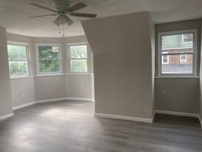 1137 E 3rd St, Unit 1 in Bethlehem, PA - Building Photo - Building Photo
