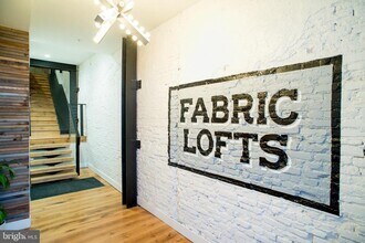 705 S 5th St in Philadelphia, PA - Building Photo - Building Photo